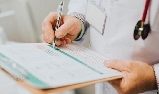 Tibbi sığortanın sığortalanmayan tərəfi: Hüquq bərabərliyi təmin edilirmi? - ARAŞDIRMA