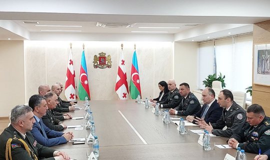 Azərbaycan Ordusunun Baş Qərargah rəisi Gürcüstanın müdafiə naziri ilə görüşüb - FOTO