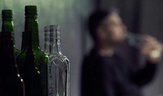 Alkoqol asılılığının səbəb olduğu xəstəliklər açıqlandı