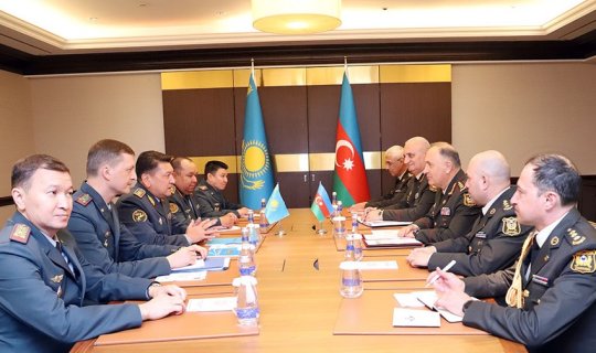 Kərim Vəliyev qazaxıstanlı həmkarı ilə görüşüb