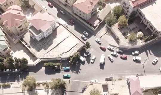 3 küçənin kəsişməsində hərəkətin təşkilinə dair dəyişiklik edildi