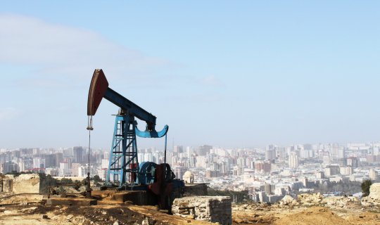 Azərbaycan nefti 3 dollar ucuzlaşdı