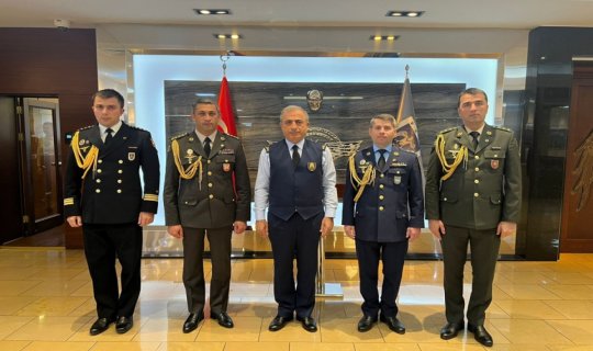 Azərbaycan-Türkiyə hərbi əməkdaşlığı müzakirə olunub - FOTO