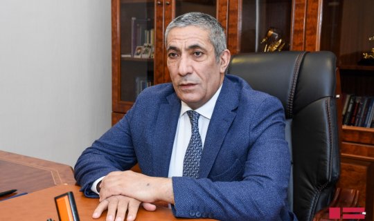 Siyavuş Novruzov: Sərhədlə bağlı qərarı Ermənistanla Azərbaycan qəbul edəcək, İran niyə özünü bu məsələlərə qatır?