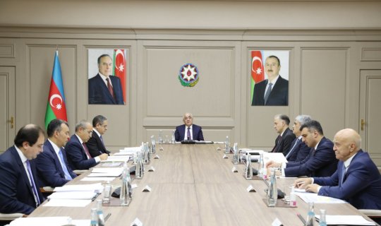 Şura toplandı, Qarabağla bağlı qərarlar qəbul olundu