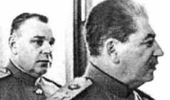 “Stalinin kölgəsi” - əslində general Vlasikə “Stalinin köləsi” adı daha çox yaraşardı