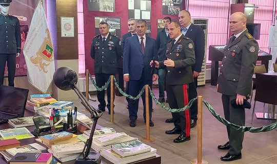 Zakir Həsənov Gürcüstanın Milli Müdafiə Akademiyasında olub - FOTO