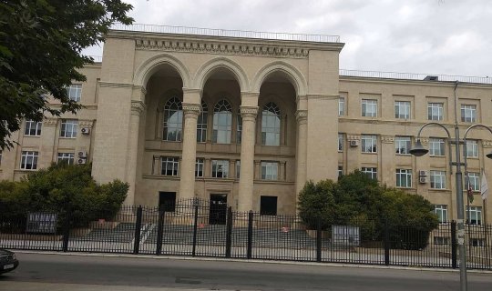 Moskva Tibb Universitetinin Bakı Filialı 2 milyonluq avadanlıq alır