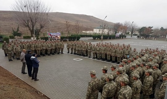 Azad edilmiş ərazilərdə hərbçilərlə görüşlər keçirilib - FOTO