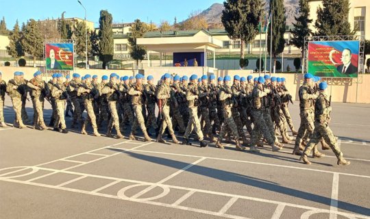 Quru Qoşunlarında komandoların yarışı keçirilib 