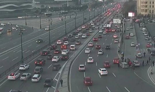 Sıxlıq olan yollar açıqlandı - SİYAHI