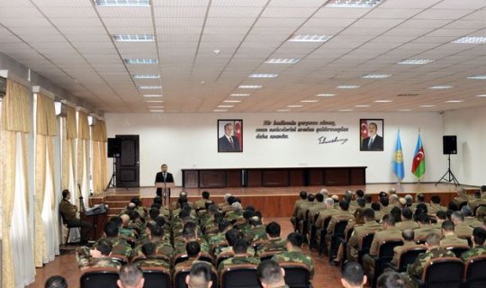 Mülki Müdafiə Qoşunlarında Ümumxalq Hüzn Günü münasibətilə tədbir keçirilib - FOTO