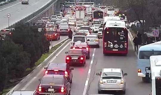 Sıxlıq olan yollar açıqlandı - SİYAHI