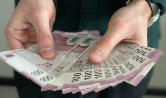 Mərkəzi Bank manatla bağlı qərar verdi