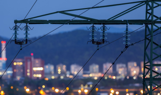 Azərbaycan elektrik enerjisi ixracını 2 dəfə artırıb