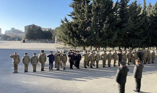 Azərbaycan Ordusunda daşqaldırma birinciliyi keçirilir - FOTO