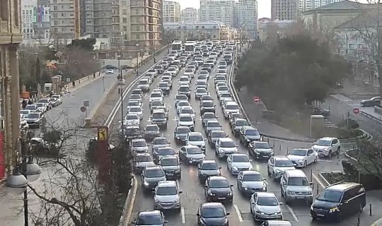 Tıxac olan yollar - SİYAHI
