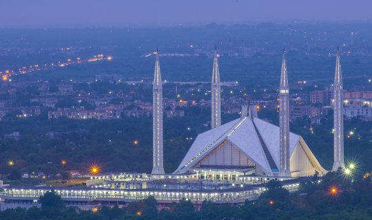 Pakistan Azərbaycandan kreditlə məhsul almaq istəyir