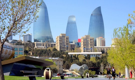 Azərbaycana 10 ildə 62 milyard manat pul qoyulub