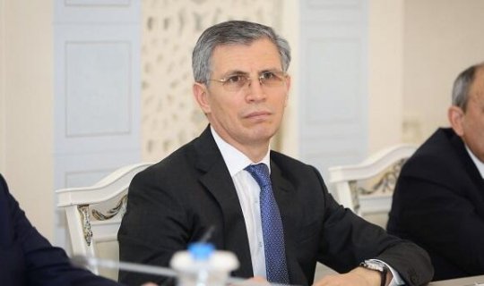 Zahid Oruc Hacı Şahinin vəfatından yazdı