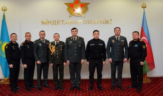 Azərbaycan Müdafiə Nazirliyinin nümayəndə heyəti Qazaxıstanda səfərdə olub