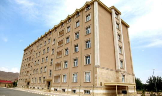 461 hərbçi yeni mənzillərlə təmin olunub