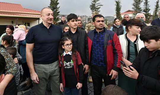 “Bütün dünya sizinlə bacara bilmədi” - Sakindən İlham Əliyevə