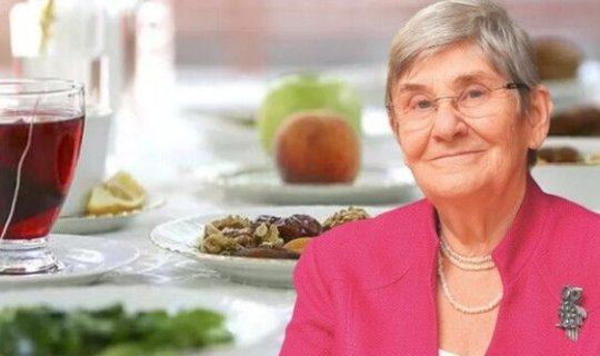 Oruc tutanda ağız qoxusuna qarşı Canan Karataydan çarə
