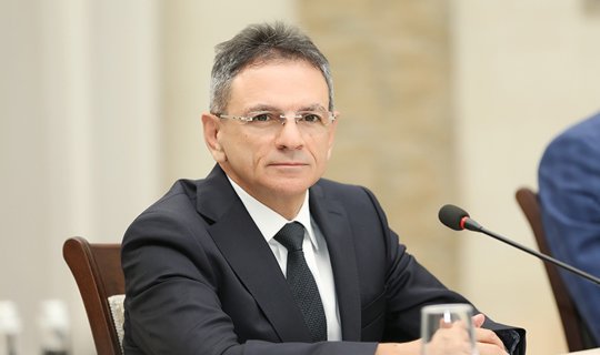 Mədət Quliyev: “Azərbaycan ABŞ-a silah-sursat satır”