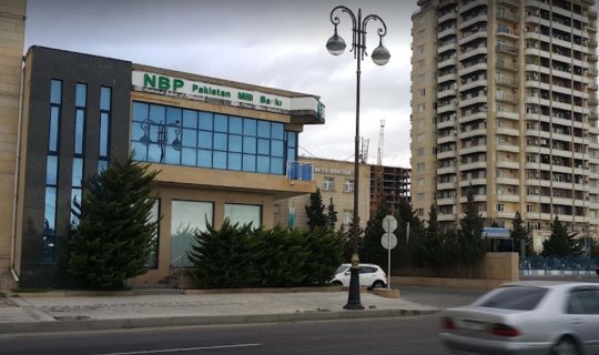 Azərbaycanda bağlanan Pakistan bankı mənzillərini satışa çıxardı - SİYAHI
