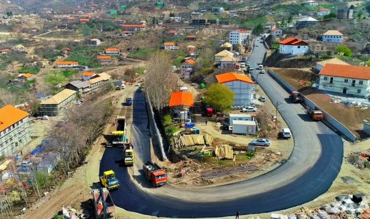 Laçının daxili yolları bərpa olunur - FOTO