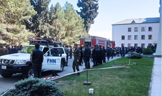 Reanimasiya şöbəsindəkilər təxliyə edilir - Xəstəxanadakı yanğınla bağlı rəsmi açıqlama