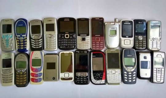 Dünyanın ən çox satılan telefonları - Siyahı