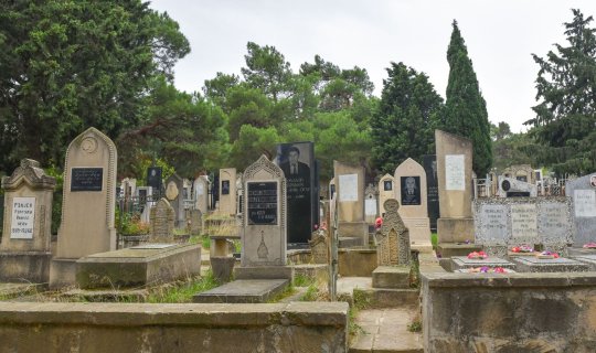 Bu ərazidə əhali kənar şəxslərin dəfninə qadağa qoyub - Bələdiyyə sədri danışdı - FOTO