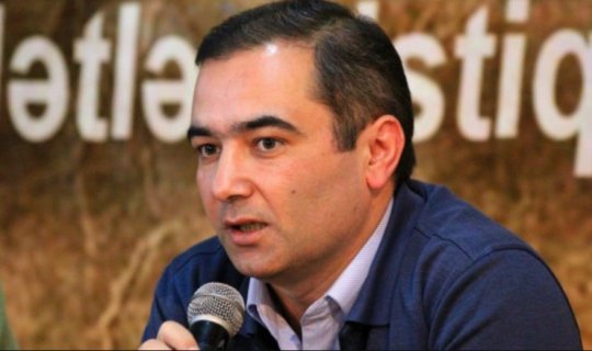 “Gənclərdən çox danışılır, qocaların tərbiyəsizliyi unudulur” – Alimdən sərt sözlər