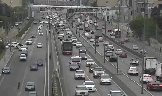 9 küçə və prospektdə tıxac var - SİYAHI