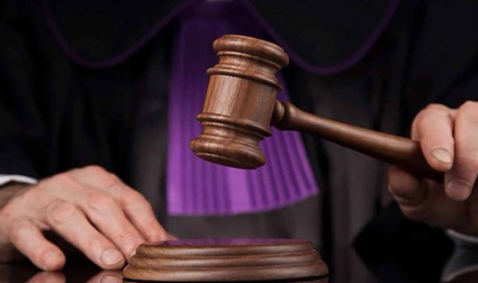 Bakıda nüfuzlu iş qadını məhkəməyə verildi