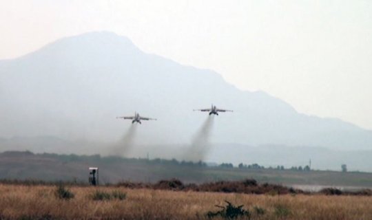 Azərbaycan pilotları Konyada iş başında - VİDEO