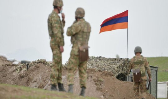Odla oynayan İrəvana Rusiyadan qulaqburması: “Ermənistan tamamilə silahsızlaşdırılmış zonaya çevrilə bilər”