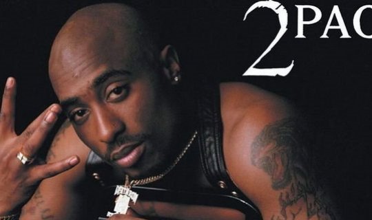 2Pac: Qısa ömründə 70 milyon diski satıldı, doğulmamış həbsə düşdü, küllü marixuana ilə çəkildi - FOTO/VİDEO
