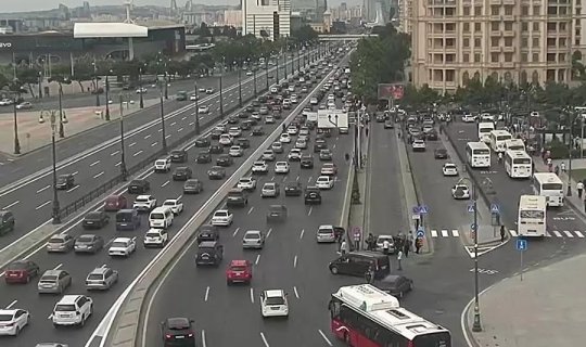 4 küçə və prospektdə tıxac var - SİYAHI