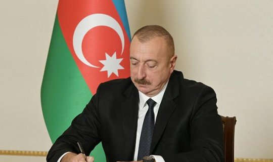 Prezident Gənclər və İdman Nazirliyi ilə bağlı Fərman imzaladı