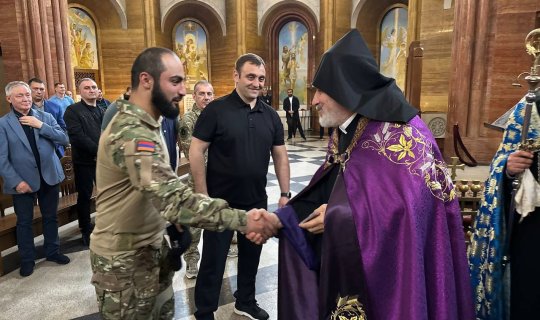 Yeni erməni hərbi dəstəsi - \