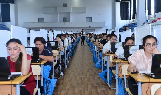 Müəllimlərin maaşı ilə bağlı yeni TƏKLİF