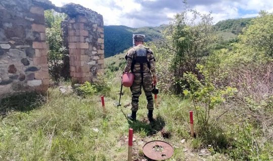 Müdafiə Nazirliyi azad edilmiş ərazilərdə aşkarladığı minaların sayını açıqlayıb - FOTO