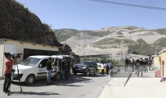 Xarici jurnalistlər “Laçın” sərhəd-buraxılış məntəqəsi ilə tanış olublar - FOTO