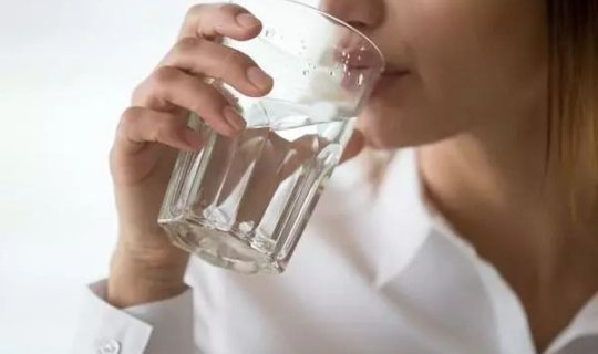 Susuzluğun əlamətləri hansılardı? - MÜTƏXƏSSİS AÇIQLADI