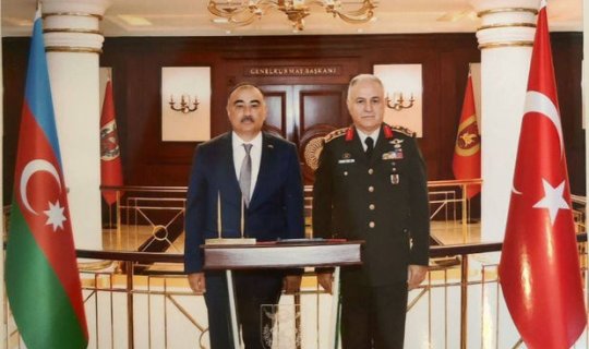 Azərbaycan səfiri Türkiyə Ordusunun Baş Qərargah rəisi ilə görüşüb