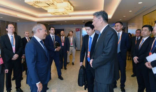 Azərbaycan-Çin iqtisadi əlaqələrinin inkişafı perspektivləri müzakirə edildi