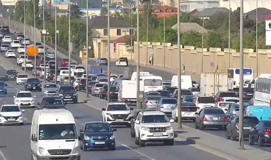 Bu küçə və prospektlərdə tıxac var - SİYAHI